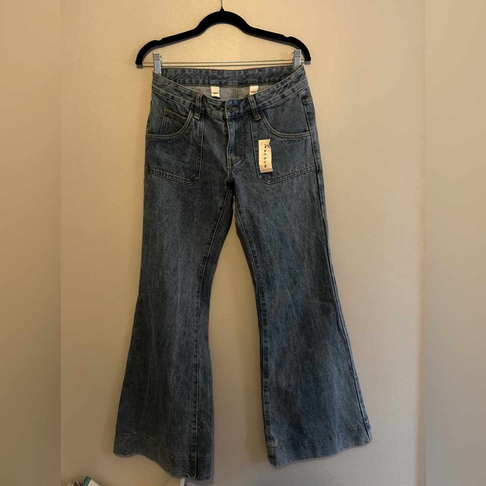 NWT- Flare bottoms Brandy Melville jeans